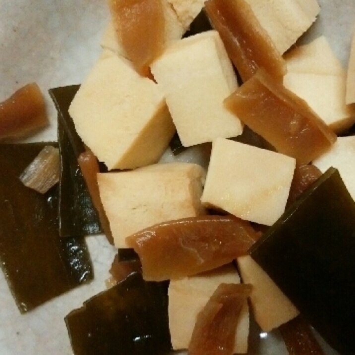 高野豆腐とかんぴょうの煮物